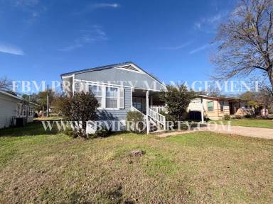 Main picture of 102 Sunset Cir