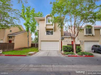 Main picture of 43 Sea Crest Ter