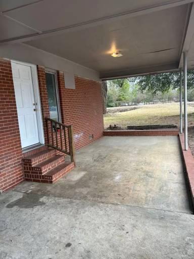 Main picture of 321 Soperton Ave