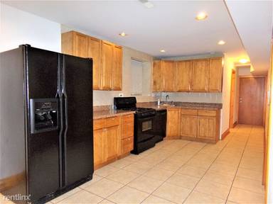 Main picture of 5437 N Glenwood Ave