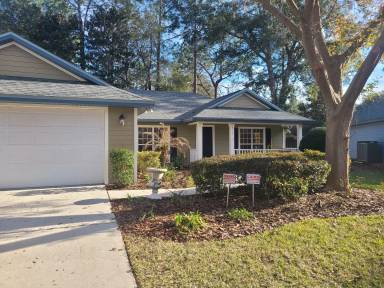 Main picture of 8103 SW 71st Ln