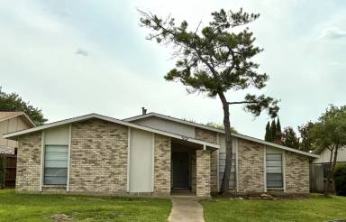 Main picture of 5121 Sherman Dr