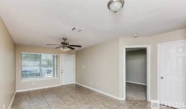Main picture of 10509 Many Oaks Dr