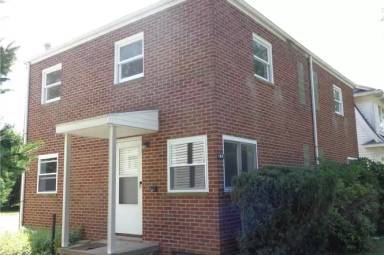 Main picture of 130 Montrose Ave NW