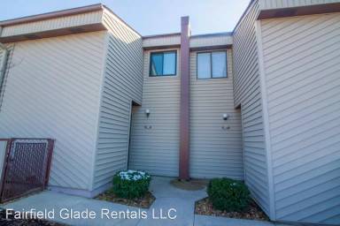 Main picture of 10 Lakeshore Ter