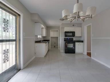 Main picture of 3507 Boeingshire Dr