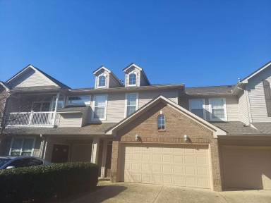 Main picture of 1061 Grand Oak Ln