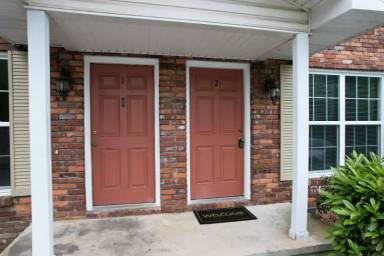 Main picture of 1312 Ely Rd