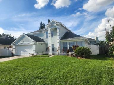 Main picture of 12208 Bronson Way