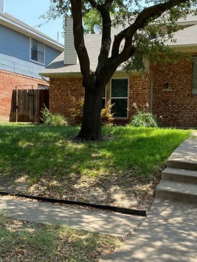 Main picture of 7610 Kings Ridge Rd