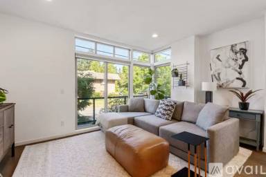 Main picture of 9528B 8th Ave NW