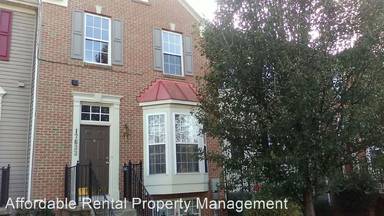 Main picture of 17633 Basalt Way