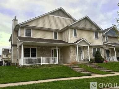 Main picture of 2812 E Bressingham Way