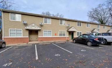 Main picture of 2845 Jersey Ave