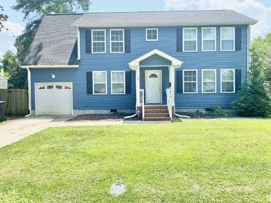 Main picture of 13 Fairview Cir S