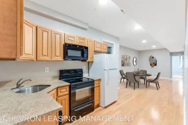 Main picture of 1816 Cecil B Moore Ave