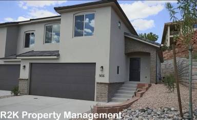 Main picture of 1435 Clinton Way