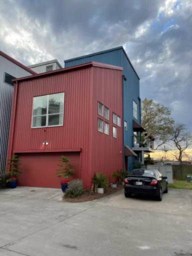Main picture of 9889 Old Hammond Hwy