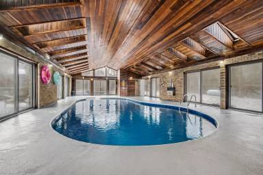 Main picture of 4289 Pinetree Ln