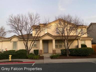 Main picture of 953 Courtyards Loop
