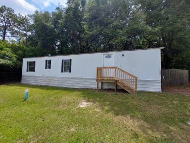 Main picture of 1713 1/2 Crapps Ave
