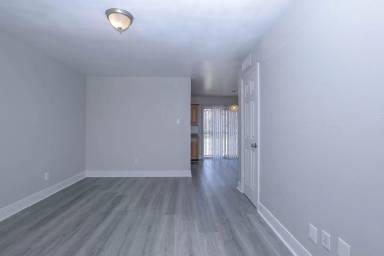 Main picture of 9834 Denning Dr