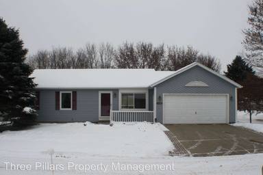 Main picture of 4420 Glen Ln NW