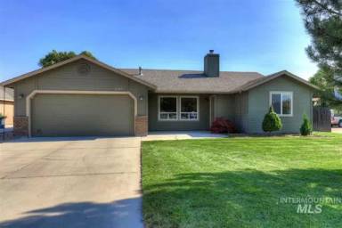 Main picture of 2101 Wildflower Dr