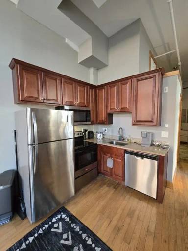 Main picture of 114 Virginia St