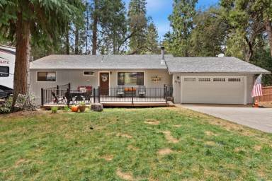 Main picture of 2752 Douglas Fir Dr
