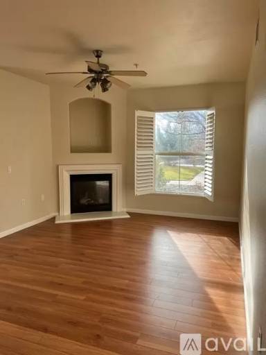 Main picture of Fallen Leaf Condos