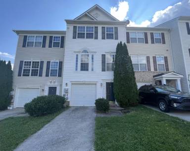 Main picture of 319 Bertelli Ct
