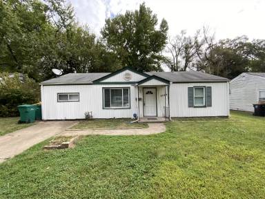 Main picture of Dennis Drive