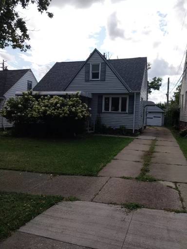 Main picture of 5048 Claremont Blvd