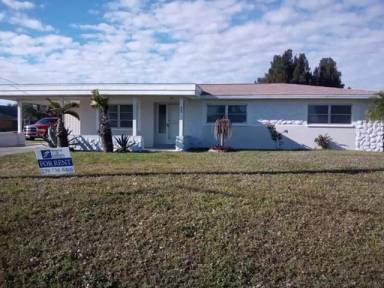Main picture of 402 NE 14th Ave