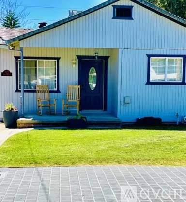 Main picture of 1521 Hobson Ave