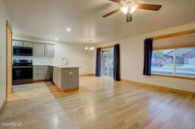 Main picture of 5463 Glenellen Dr