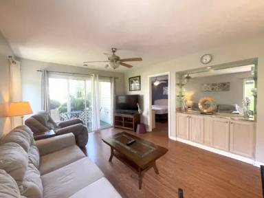 Main picture of 517 White River Dr