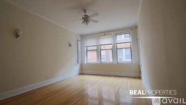 Main picture of 550-60 W Aldine Ave