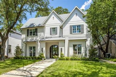 Main picture of 4408 Amherst Ave