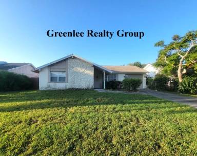 Main picture of 3702 Sail Dr