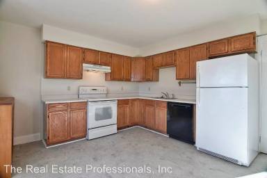 Main picture of 1101 South St