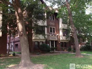 Main picture of 2115 Speed Ave