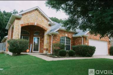 Main picture of 614 Valencia Dr