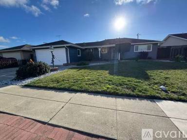 Main picture of 38267 Farwell Dr