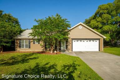 Main picture of 3599 Becky St