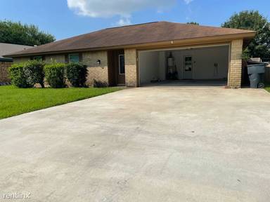 Main picture of 2521 Nottingham Ln