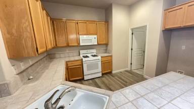Main picture of 99 Jarvis Cir