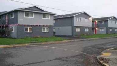 Main picture of 1960 33rd Ave