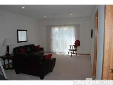 Main picture of 5039 Archer Ln N